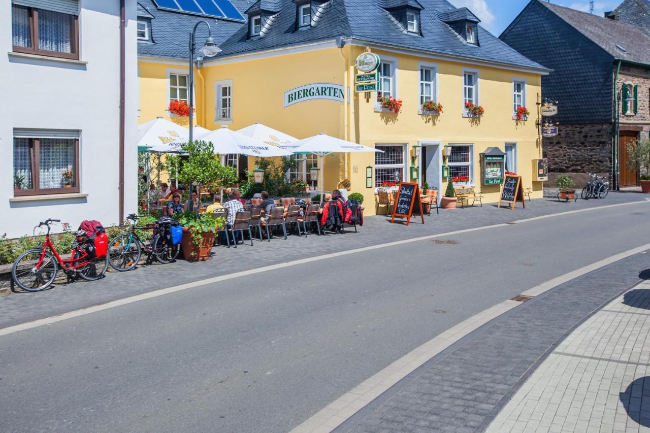 Hotel Zur Post Mulheim an der Mosel Esterno foto