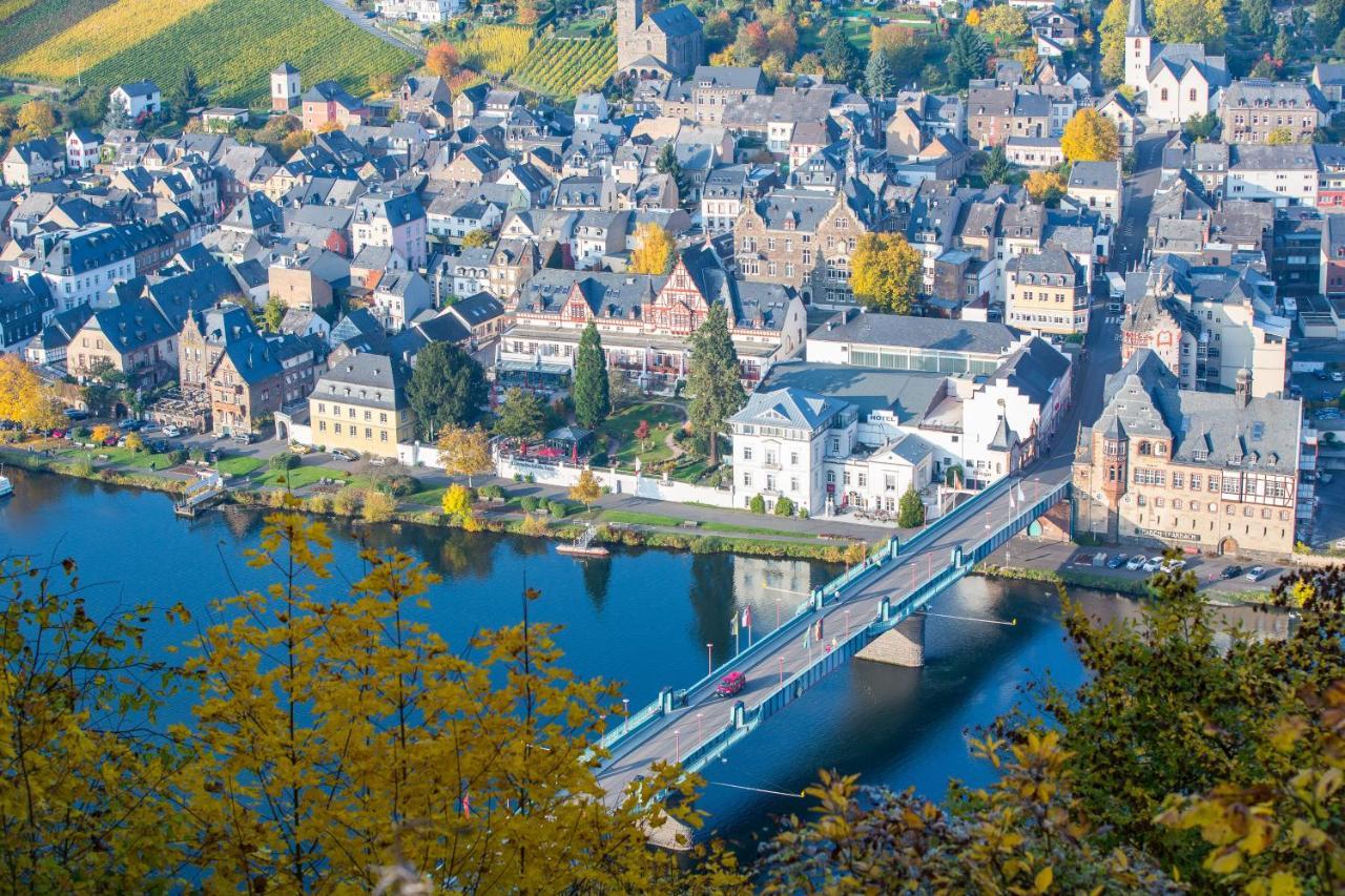 Hotel Zur Post Mulheim an der Mosel Esterno foto