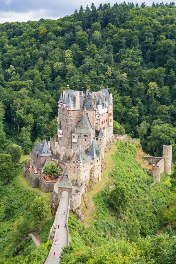 Hotel Zur Post Mulheim an der Mosel Esterno foto